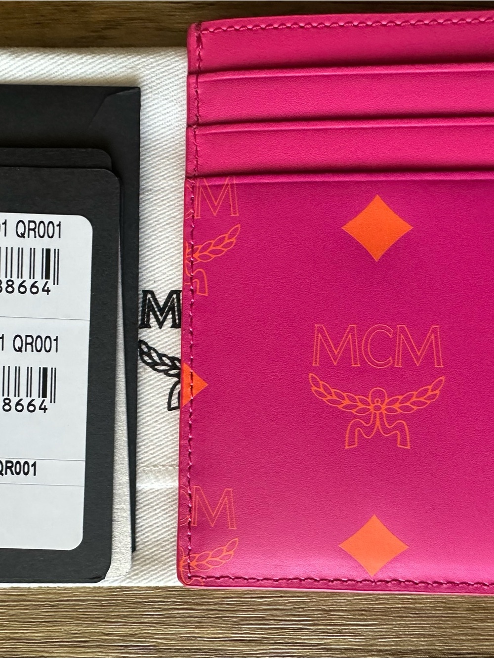 MCM Visetos card wallet - Picture 13 of 13